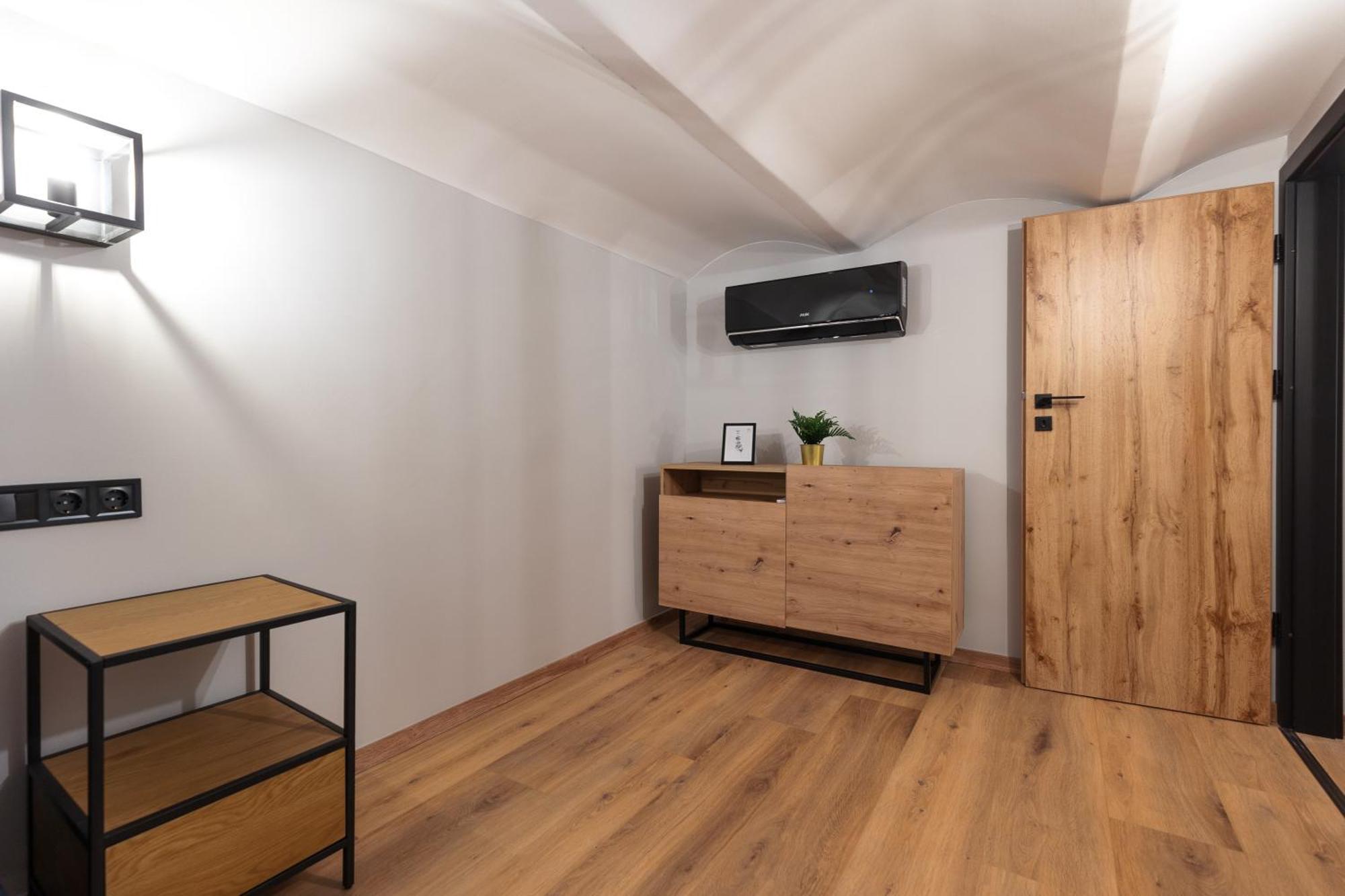 Downtown Elegance Apartment Budapest Luaran gambar